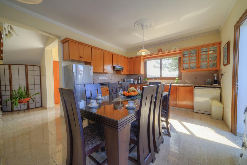 Villa Paradise Paphos Phòng bức ảnh