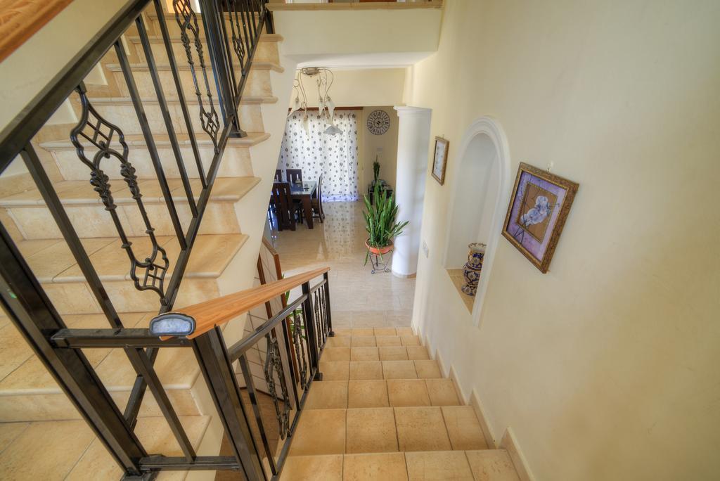 Villa Paradise Paphos Phòng bức ảnh