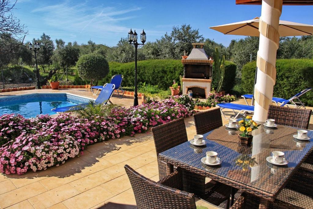 Villa Paradise Paphos Ngoại thất bức ảnh