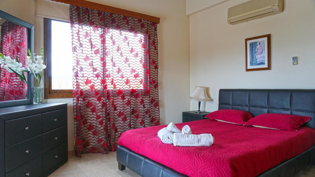 Villa Paradise Paphos Ngoại thất bức ảnh